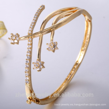 precio de la joyería al por mayor en alibaba joyería de oro CZ brazalete